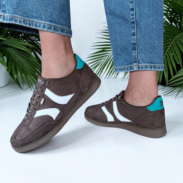 Womens Xti 146125 Trainers - Brown