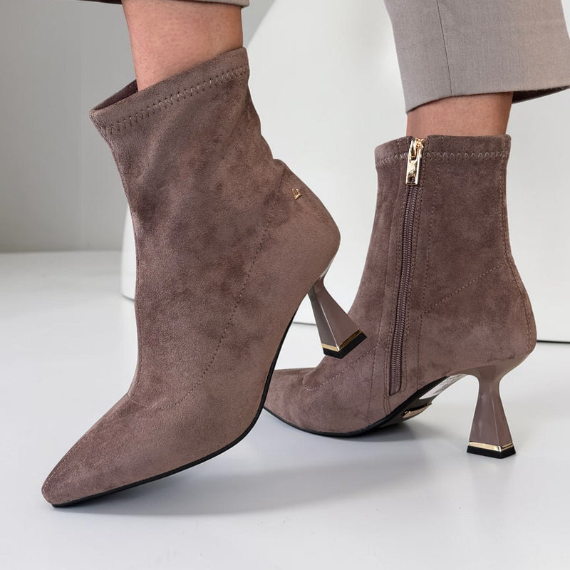 Womens Una Healy Aperture Suede Ankle Boots - Utaupia