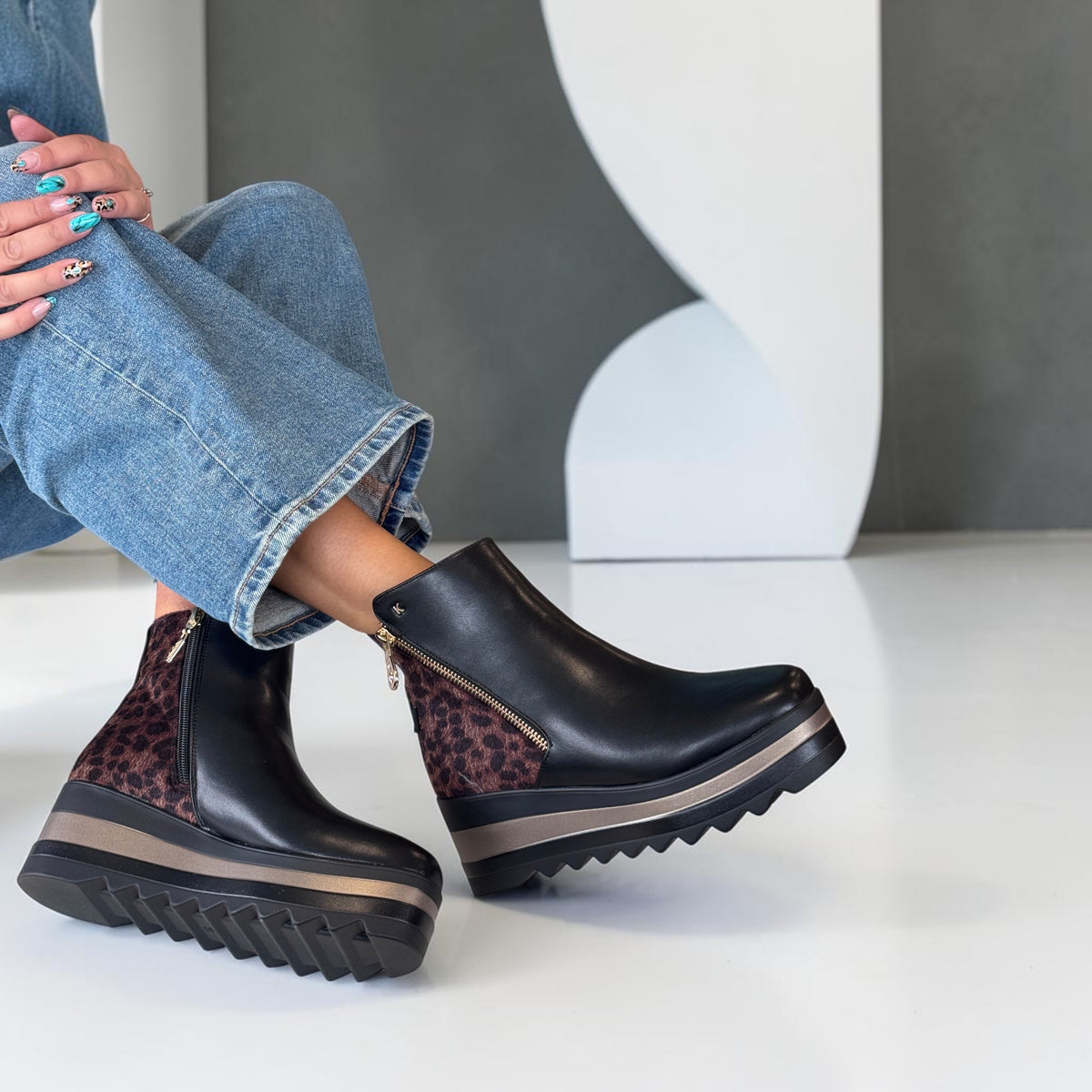 Womens Kate Appleby Witcham Schwlope Ankle Boots