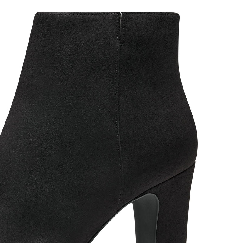 Womens Tamaris 25062 Black Ankle Boots - Black