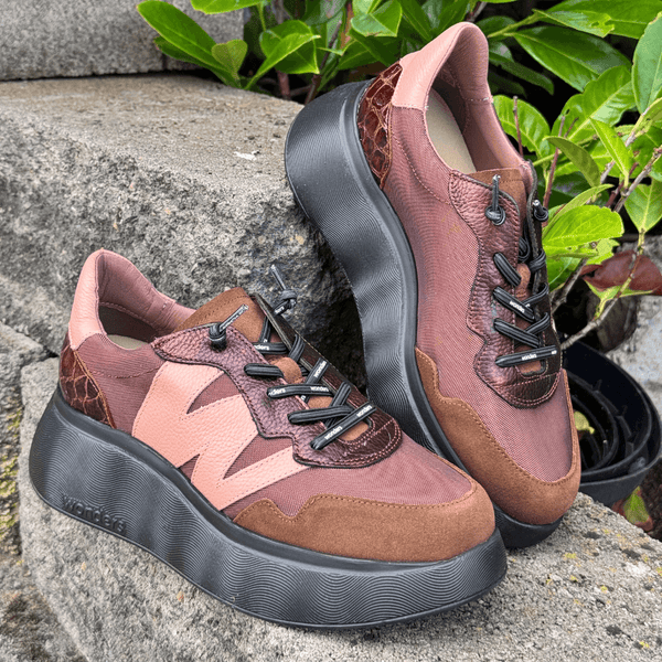Womens Wonders A-3631 Platform Elasticated Trainers - Bronze