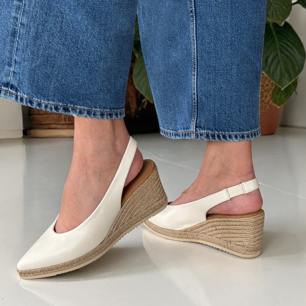 Womens Unisa Decia Wedge Espadrilles - Ivory