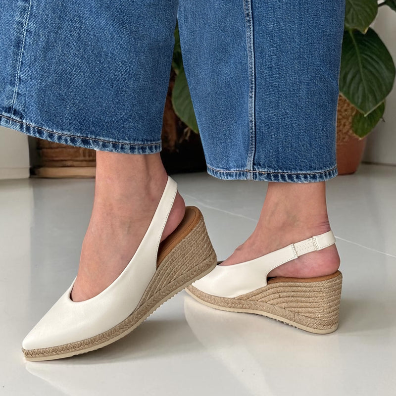 Womens Unisa Decia Wedge Espadrilles - Ivory