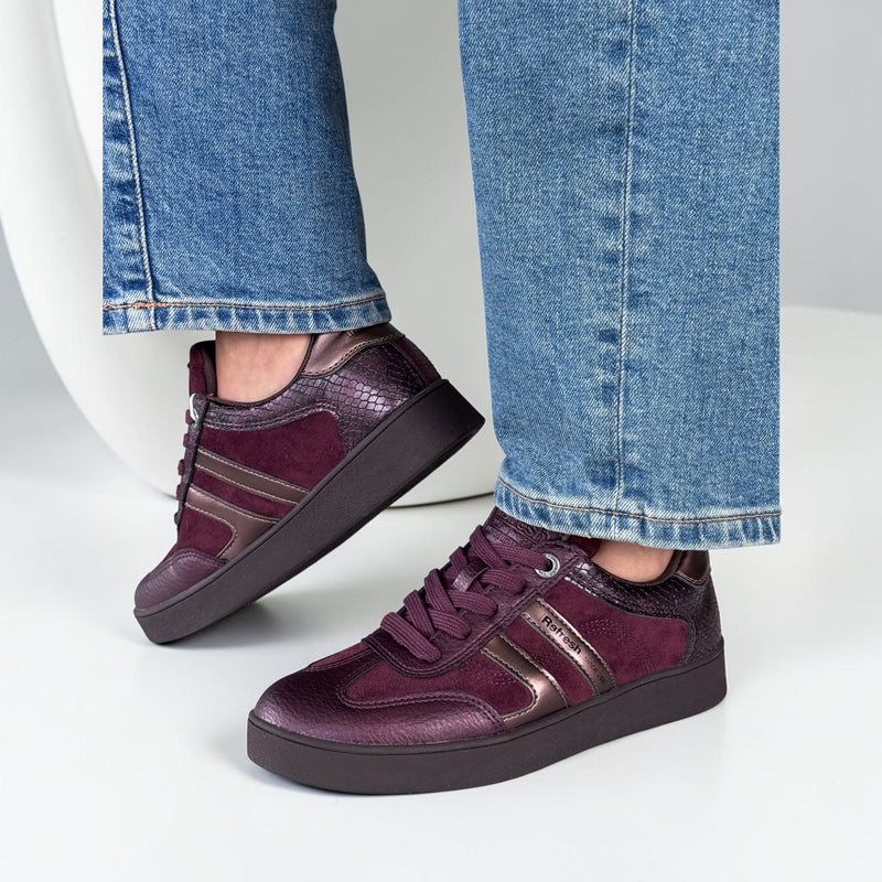 Womens Refresh 176085 Trainers - Burgundy
