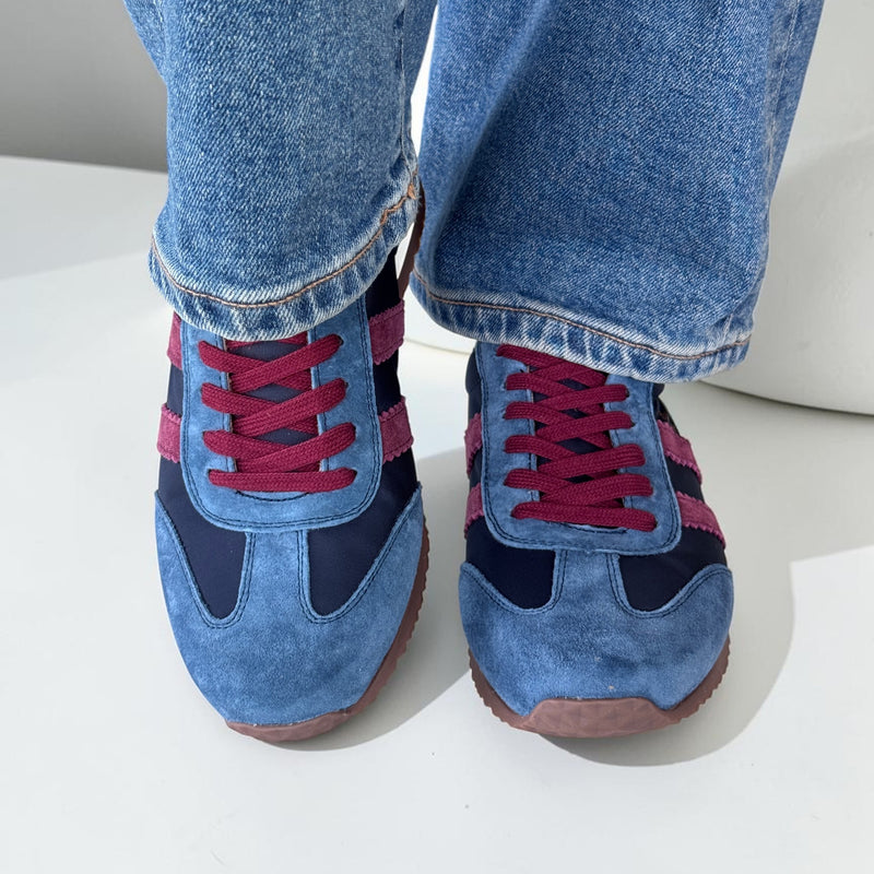 Womens Drilleys Ninety Nine Trainers - Blood Line