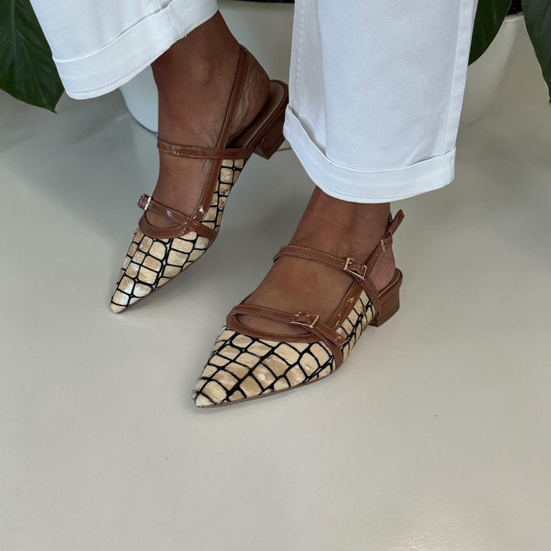 Womens Una Healy Watermelon Slingback Flat - Truffle Square