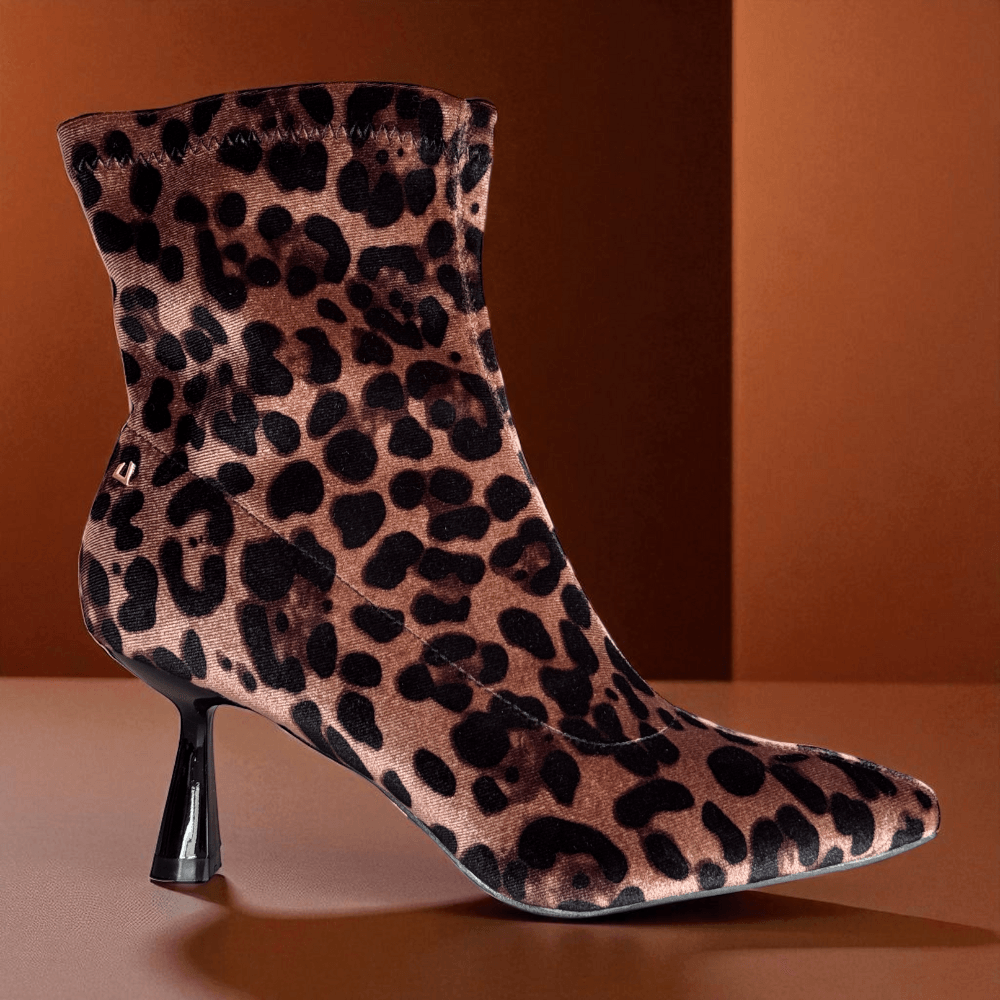 Womens Una Healy A Fire Love Flared Heel Pointed Toe Boots - Wild Side