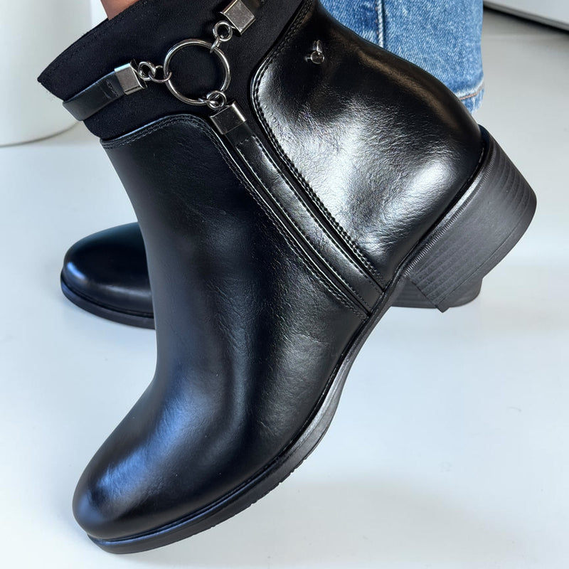 Womens Susst Gemma26 Faux Leather Ankle Boots - Black