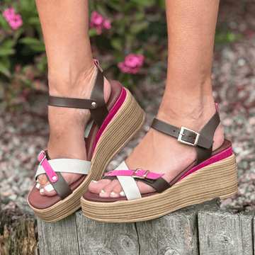 Womens Igi & Co Dark Brown and Pink Leather Wedge Sandals - Dark Brown