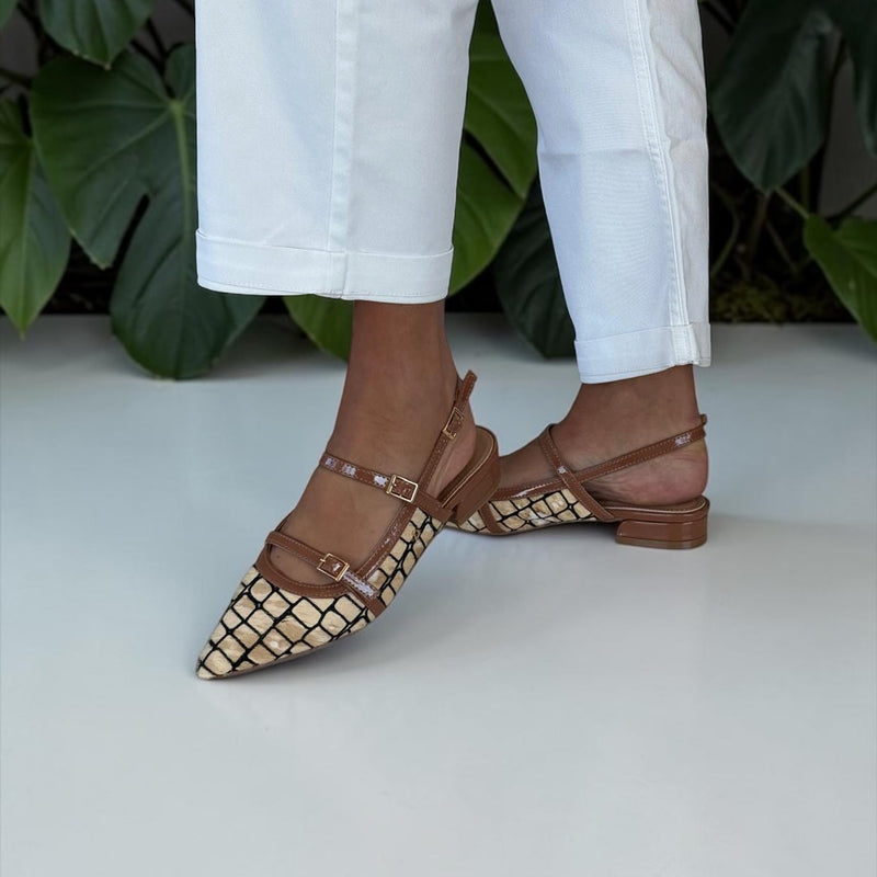 Womens Una Healy Watermelon Slingback Flat - Truffle Square