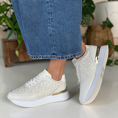 Womens Tommy Hilfiger Monogram Chunky Court Trainers - Ivory Silk