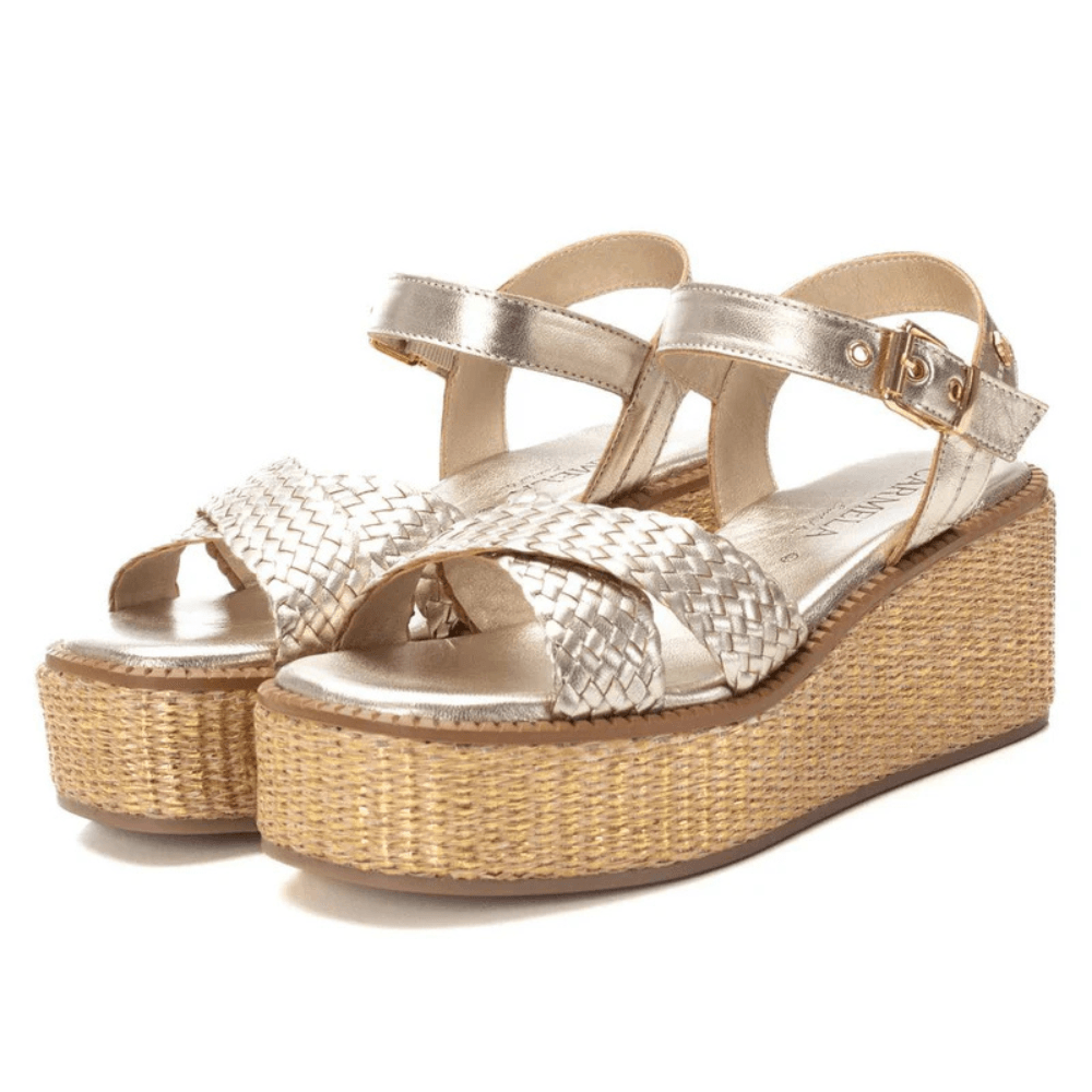 Womens Carmela 162361 Gold Woven Strap Platform Sandals