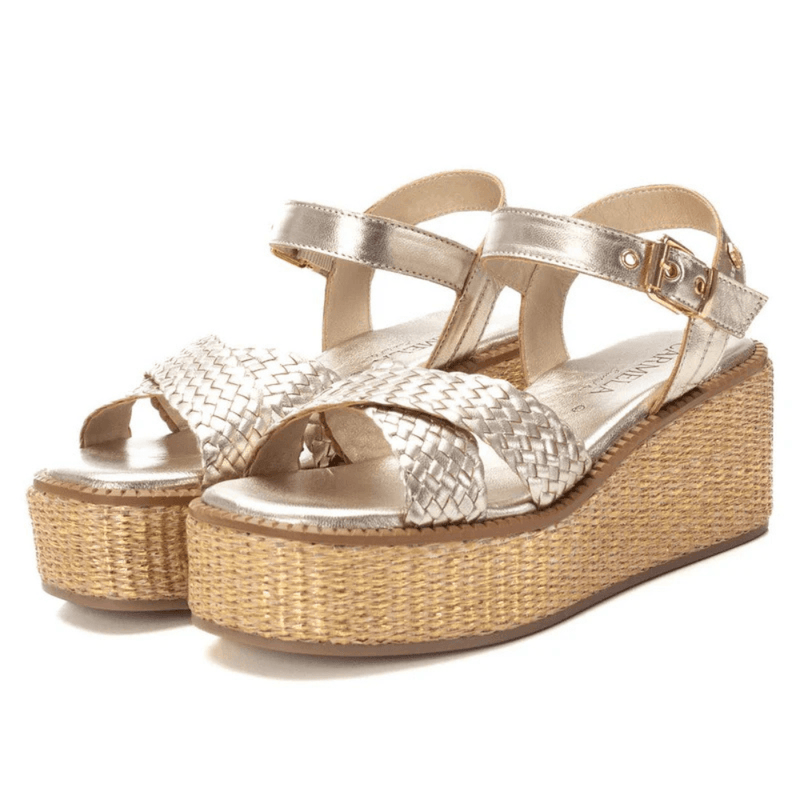 Womens Carmela 162361 Gold Woven Strap Platform Sandals - Gold