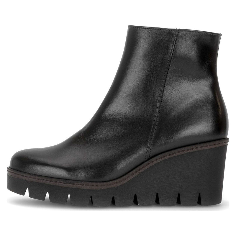 Womens Gabor 8045 Ankle Boots - Black