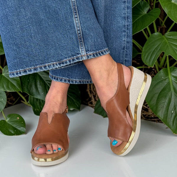 Womens Zanni & Co Kaimla One Wedge Sandals - Driftwood