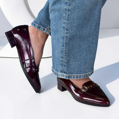 Womens Pitillos 11670 Burgundy Loafers - Burgundy