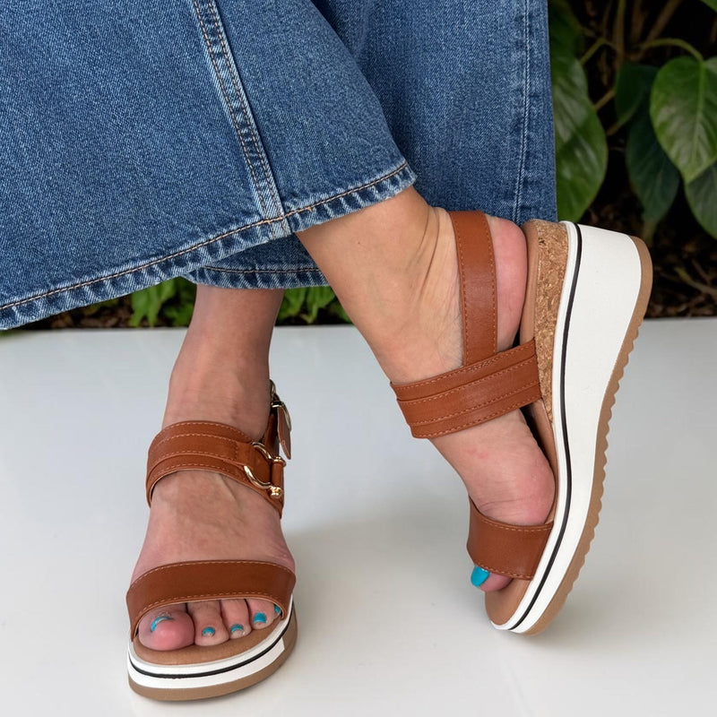 Womens Redz CF2102 Tan Wedge Sandals - Tan