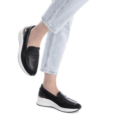 Womens Xti 143707 Mesh Wedge Sporty Loafers - Black