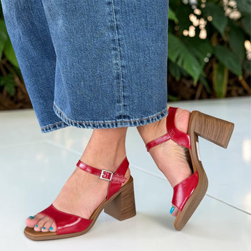 Womens Oh My Sandals 5919 Patent Block Heel Sandals - Red Patent