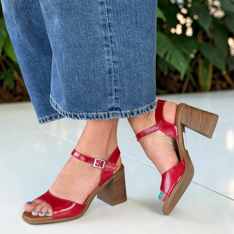 Womens Oh My Sandals 5919 Patent Block Heel Sandals - Red Patent