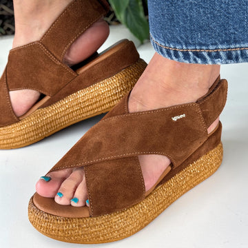 Womens Igi & Co 1187711 Brown Wedge Sandals - Brown