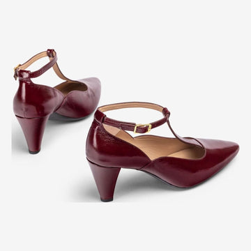 Womens Unisa Latte Court Shoes - Burgundy