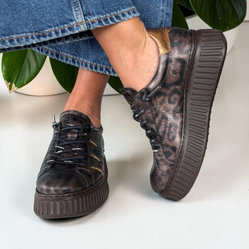 Womens Wonders 5201 Leopard Metallic Platform Shoes - Leopard Metallic