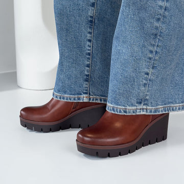 Womens Susst Buddy26 Wedge Ankle Boots - Cognac