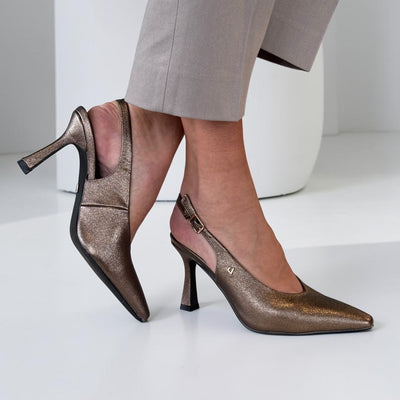 Womens Una Healy Let The Mystery Slingback Heels - Antiqued