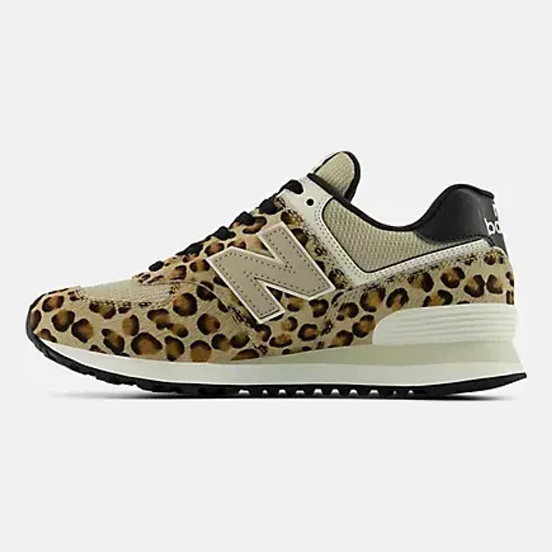 Womens New Balance 574 Stonware with Linen and Black Trainers - Stonware with Linen and Black