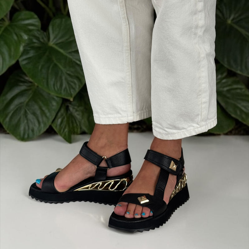 Womens Una Healy Better Alone Wedge Sandal - Vinyl