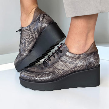 Womens Jose Saenz 6431 Wedge Taupe Trainers - Taupe