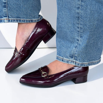 Womens Pitillos 11670 Burgundy Loafers - Burgundy