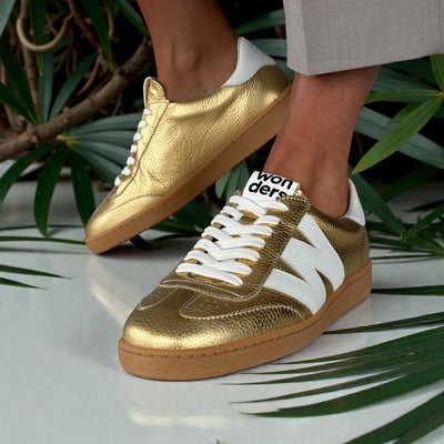Womens Wonders AP-2001 Gumsole Trainers - Gold