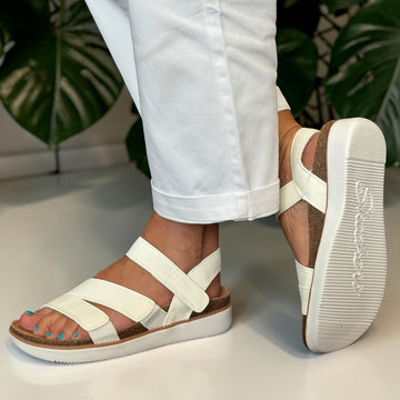 Womens Skechers 163252 Lifted Comfort Sandals - White