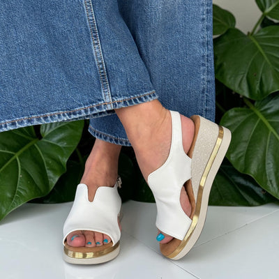 Womens Zanni & Co Kaimla One Wedge Sandals - Crystal
