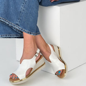 Womens Zanni & Co Kaimla One Wedge Sandals - Crystal