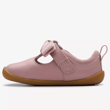 Infant Girls Clarks Roamer Trim Velcro Strap Pre Walker Shoes - Dusty Pink