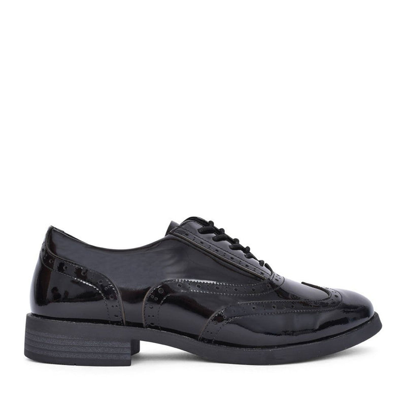 Girls Teds Swarthmore Brogue School Shoes - Black Patent