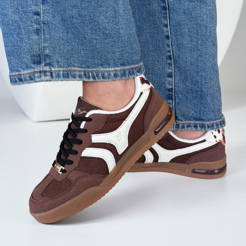Womens Lloyd & Pryce Chobot Ganache Trainers - Ganache