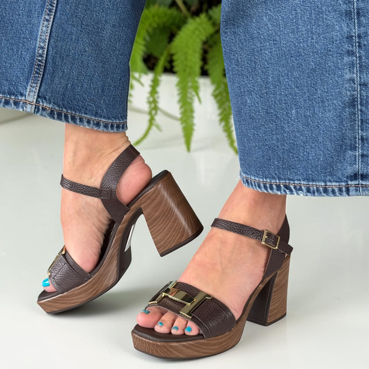 Womens Oh! My Sandals 5931 Heeled Sandals