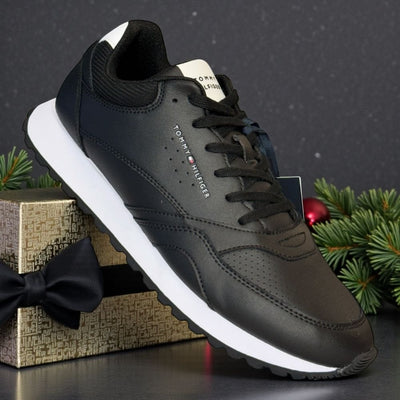 Mens Tommy Hilfiger Contrast Heel Court Trainers - Black