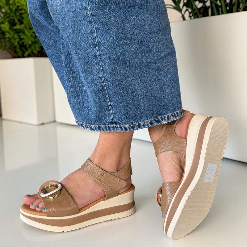 Womens Oh! My Sandals 5974 Wedge Sandals - Tan