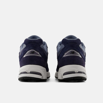Unisex New Balance U2002R Trainers - Navy