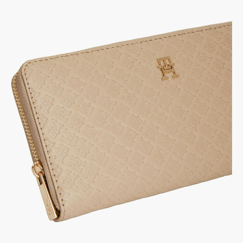 Womens Tommy Hilfiger Icon Debossed Zip Around Purse - Cream