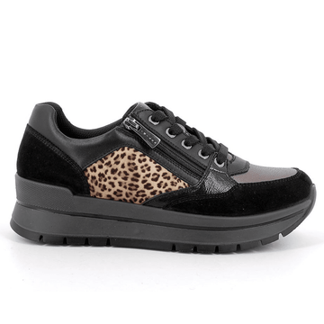 Womens Igi & Co 76200 Black and Leopard Print Side Zip Trainers - Black