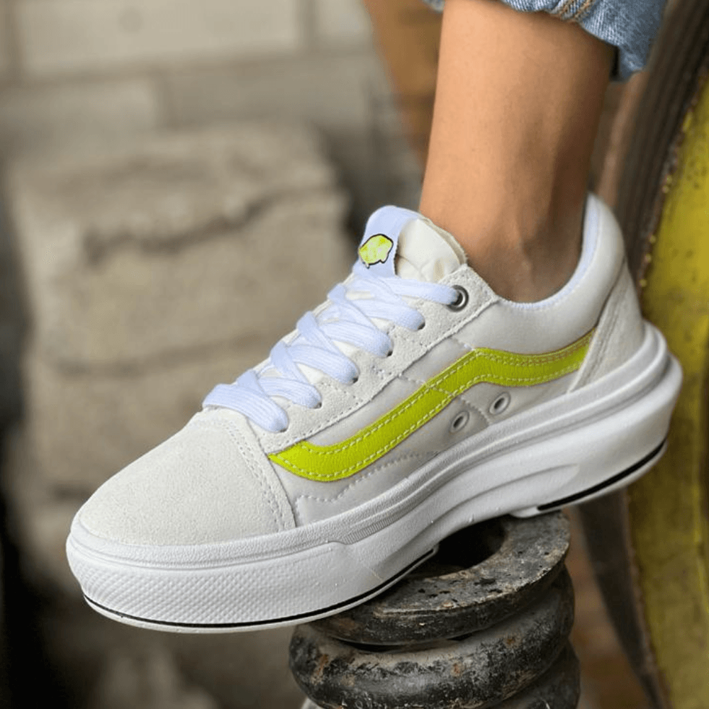 Womens Vans Old Skool Overt CC Trainers