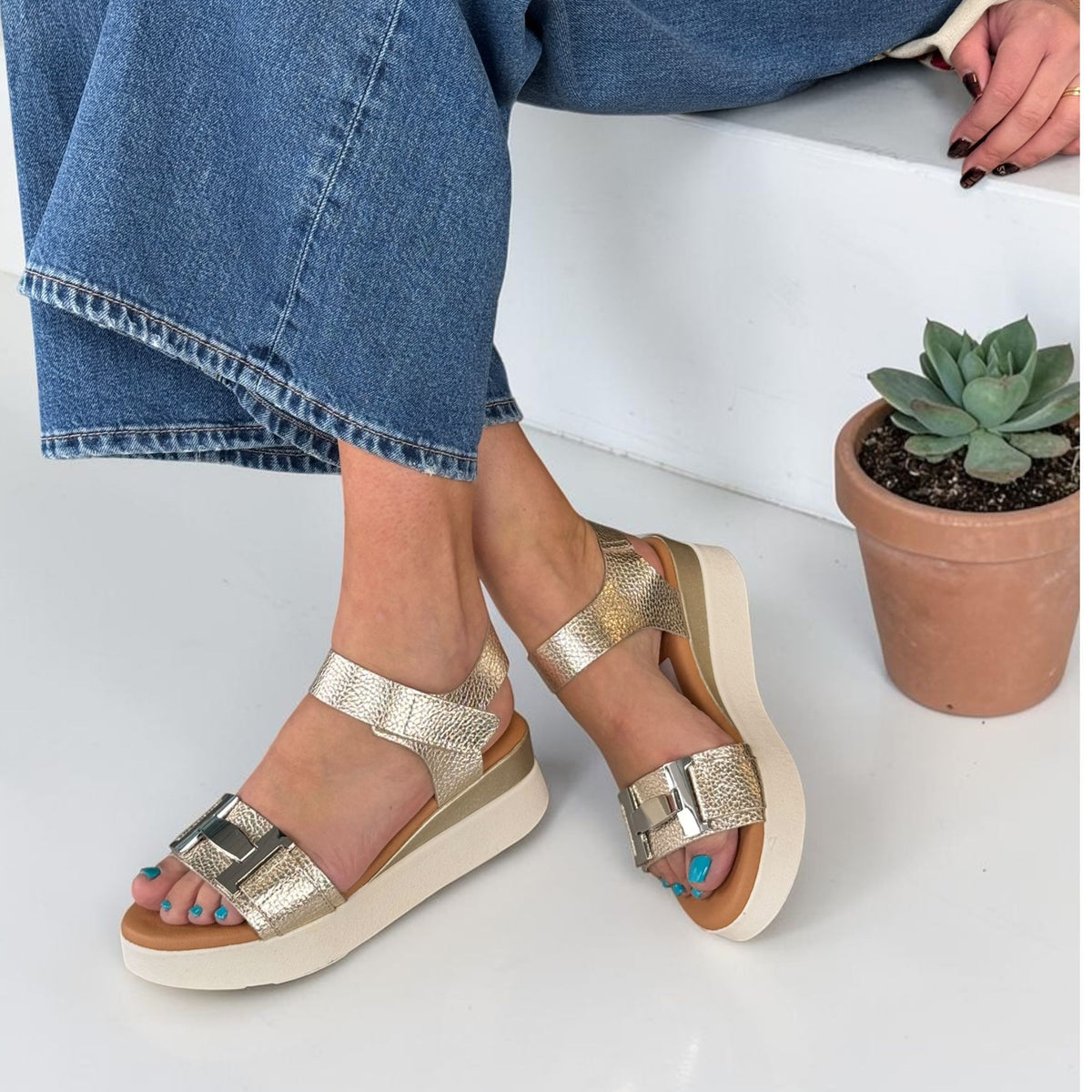 Womens Oh! My Sandals 5962 Wedge Sandals