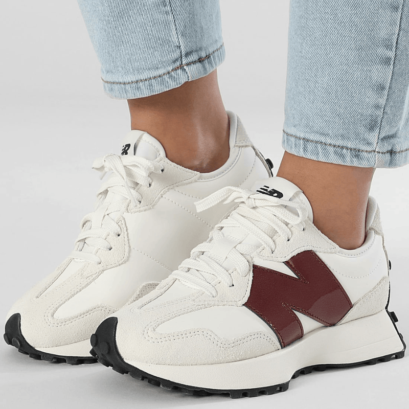 New Balance Womens 327 Trainers
