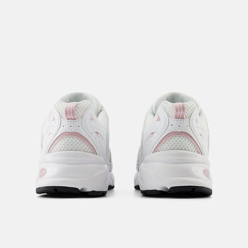 Unisex New Balance U530 White Trainers - White